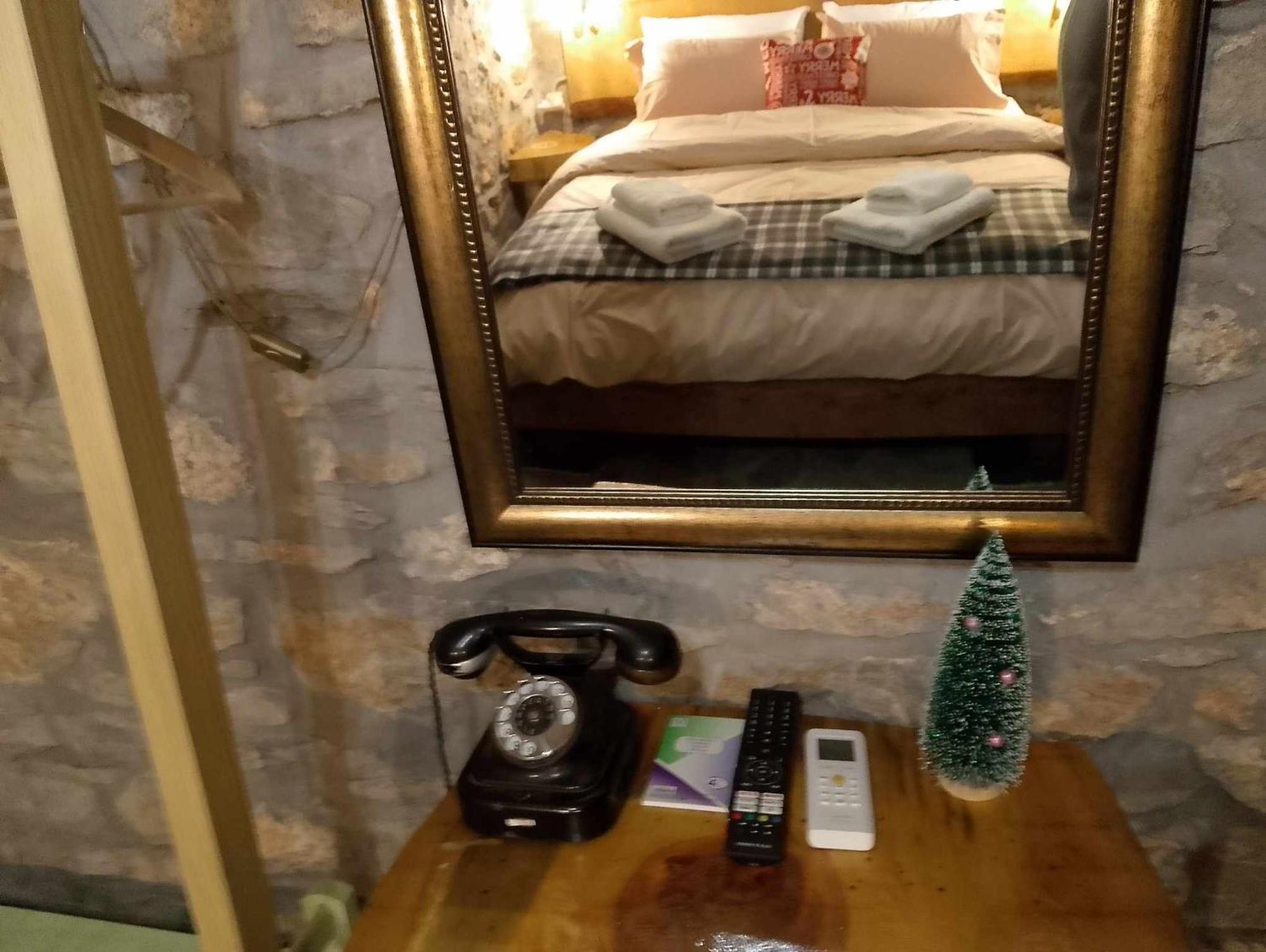 Αυθεντικό Πετρινο Στην Ναύπακτο Apartment Nafpaktos Phòng bức ảnh